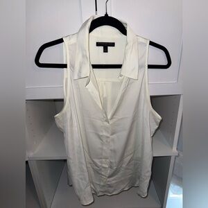 Banana Republic Women's Cream Sleeveless Blouse